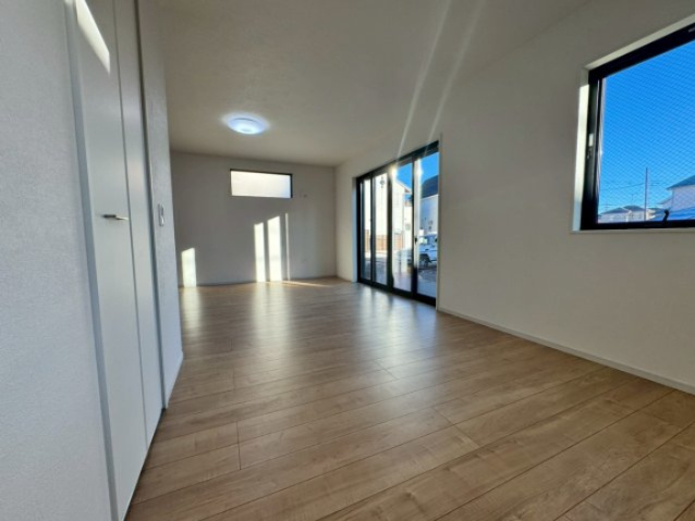 所沢市上新井 新築一戸建の居間・リビング