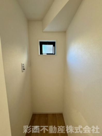 所沢市上新井 新築一戸建のランドリースペース