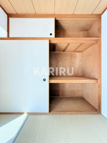 エムズコート関目の収納