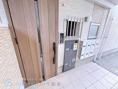 【エントランス】 | Prio笠寺【名古屋市賃貸・収納多め】