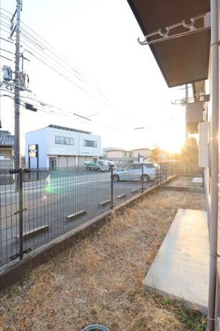 ヴィラアフェクション　B棟の庭