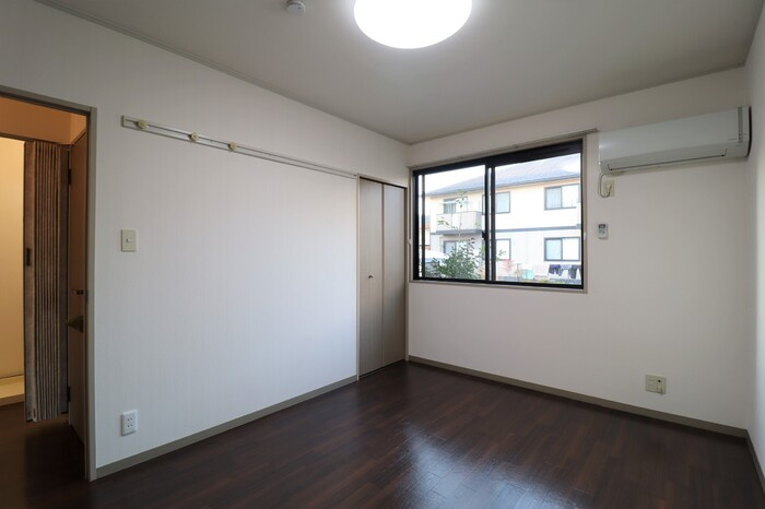 ヴィラアフェクション　B棟の洋室