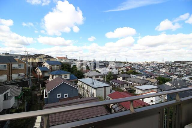 横浜市神奈川区白幡仲町のアパートの展望
