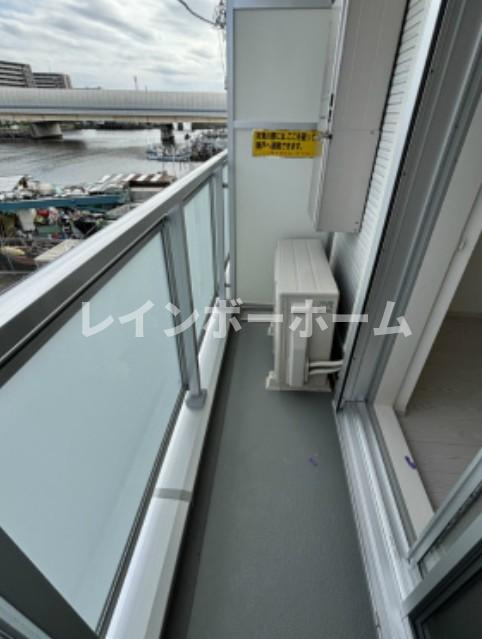 リブリ・船橋のバルコニー|バルコニーからの眺めを楽しみながら食事をしませんか