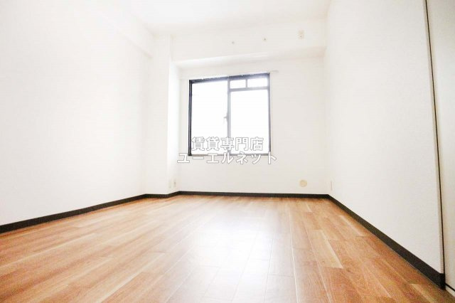 【設備】 | リヴィエールkawakami | 明るく開放感のある室内