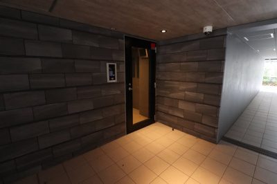 【エントランス】 | GENOVIA池袋