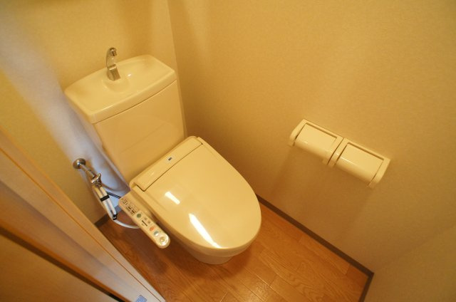 【トイレ】 | 綺麗なウォシュレットトイレです