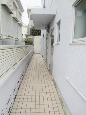 【エントランス】 | アトリエタカタ