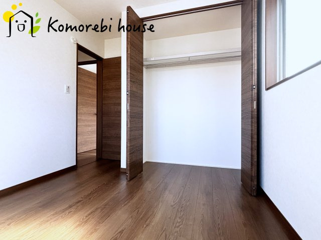 北本市中丸1丁目　中古一戸建ての洋室|二面採光とクローゼットがある洋室です