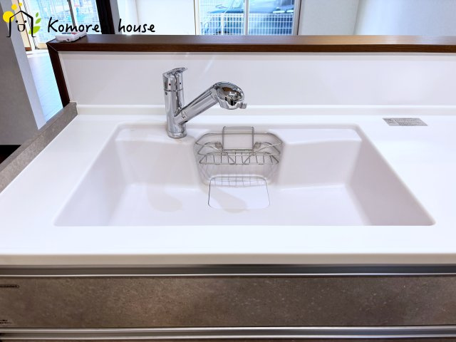 北本市中丸1丁目　中古一戸建てのキッチン|水洗い場です