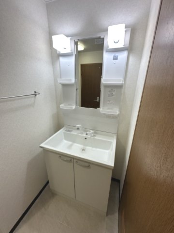 【独立洗面台】