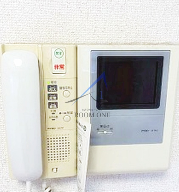 ビバリーホームズ城北中央公園のセキュリティ|モニター付きインターホンです。