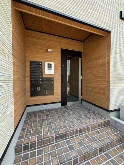 【エントランス】