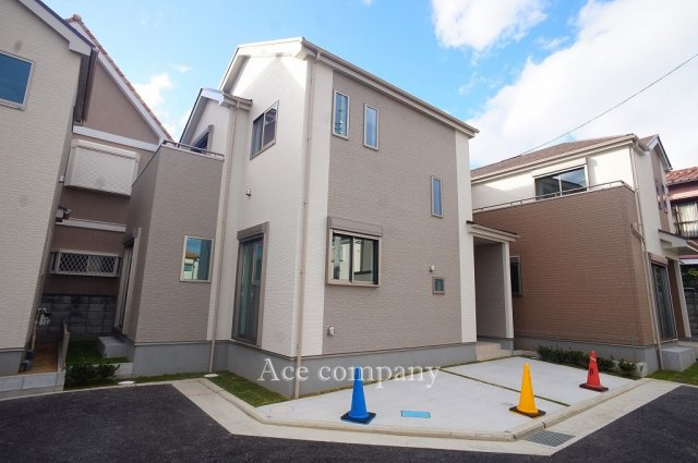 【外観】 | 八尾市長池町2丁目　【B号棟/全5棟】 | 【B号棟：4LDK＋駐車スペース】価格：3490万円。ローン返済目安：月々約96497円（頭金0円、変動金利0.875％、返済期間35年、ボーナス払い無しで試算しています）