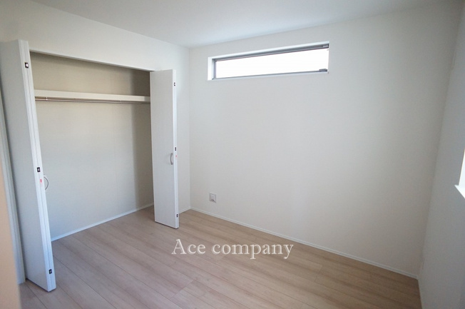 【子供部屋】 | 八尾市長池町2丁目　【B号棟/全5棟】 | 【2階：洋室5.01帖】クローゼット完備です♪