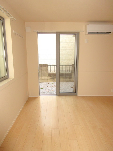 フローラ石神井の洋室|★６．１帖洋室★