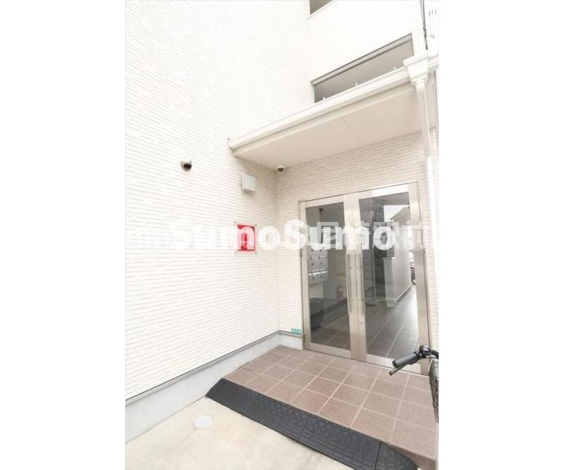 グランエクラ加島ＩＩのエントランス|清潔なエントランスです