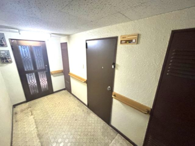 神栄ハイツのロビー