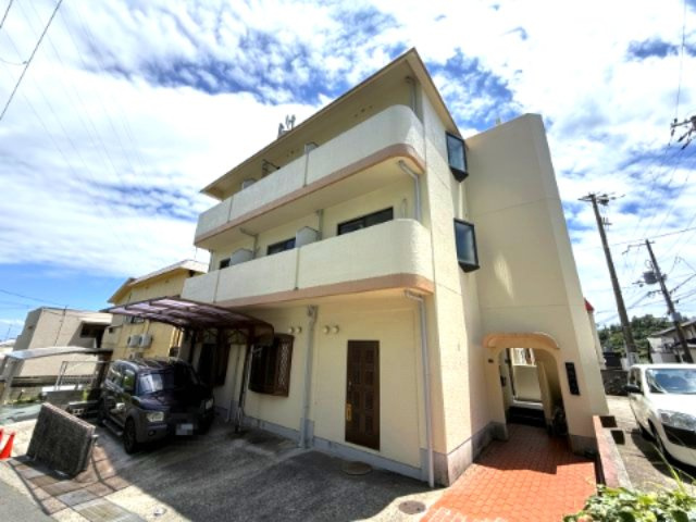 神栄ハイツの外観