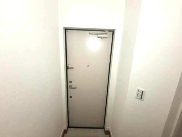 アビタ住吉駅前の玄関