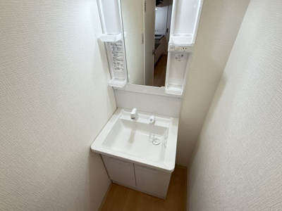 【洗面所】 | メゾンド紫香