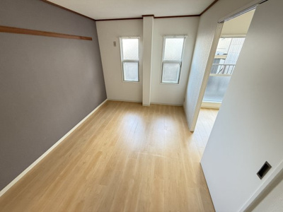 【洋室】 | メゾンド紫香