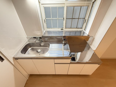 【キッチン】 | メゾンド紫香