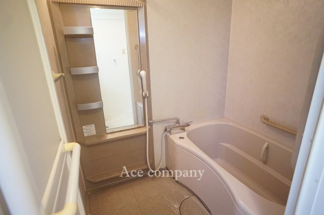 【浴室】の画像