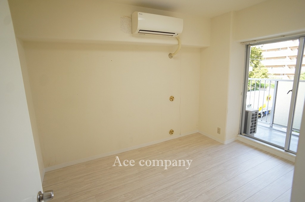 【寝室】の画像