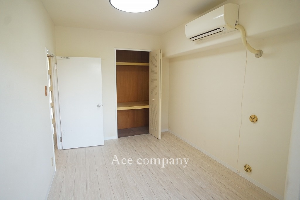 【寝室】の画像