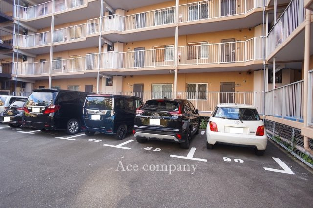 【駐車場】の画像