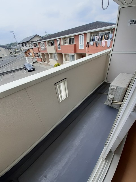 ポコ　ア　ポコのバルコニー|バルコニー