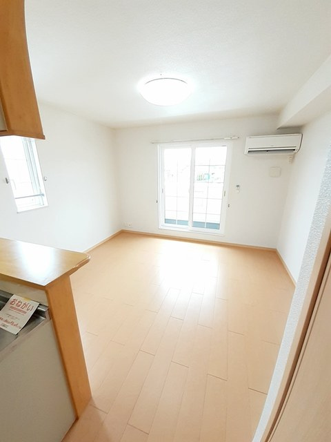 ポコ　ア　ポコの居間・リビング|居室・リビング