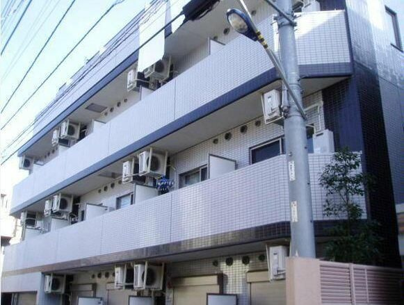 アヴァンツァーレ巣鴨の外観