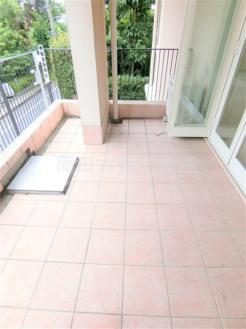 リバーサイド多摩川のバルコニー|2階のバルコニー