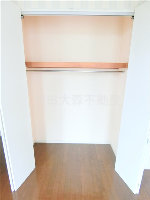 リバーサイド多摩川の収納|3階南側の洋室