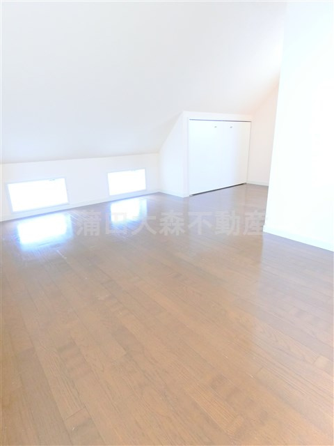 リバーサイド多摩川の洋室|3階北側の洋室