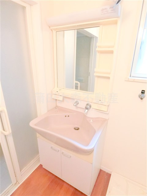 リバーサイド多摩川の洗面所|1階洗面