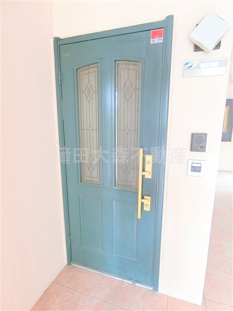 リバーサイド多摩川の玄関