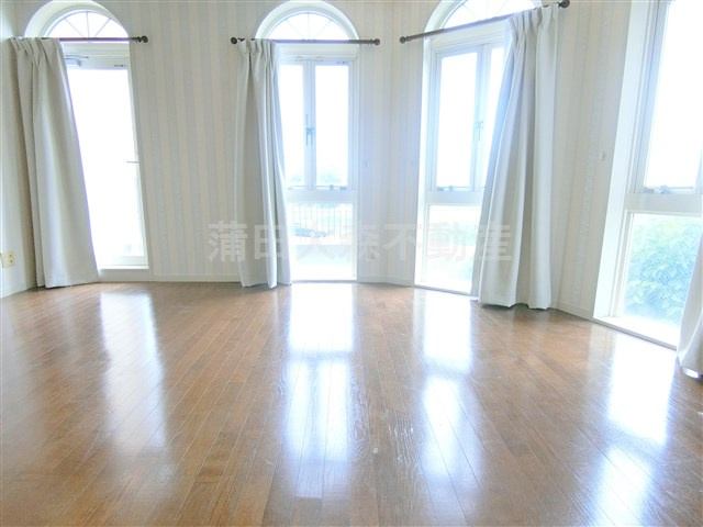 リバーサイド多摩川のその他|3階南側の洋室