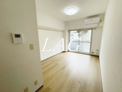 【居間・リビング】 | ヴェルアージュ座間 | 洋室のお部屋です。