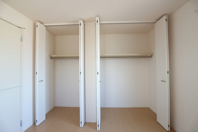 【収納】 | ブライトガーデン新磯野(ブライトガーデンアライソノ) | 別号室参考写真