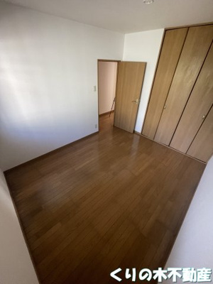 【寝室】 | サンヴィオレ | 同タイプのお部屋です（現況を優先します）