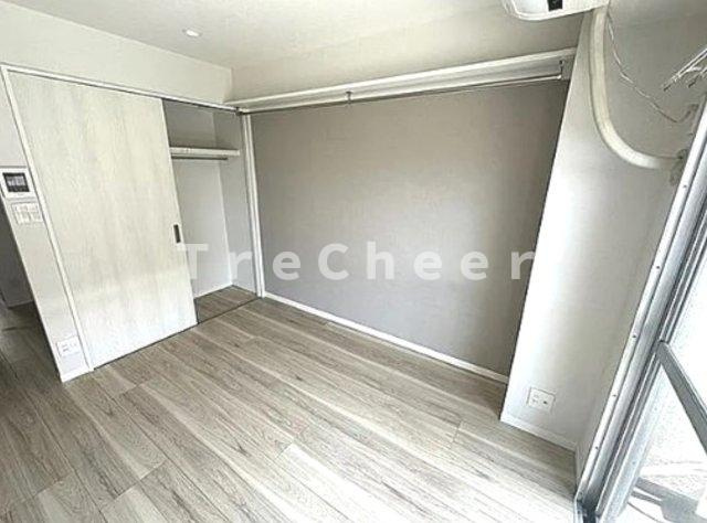 ジュウエル城西の洋室