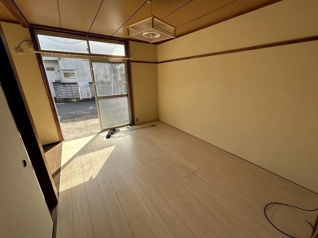 東栄荘の居間・リビング