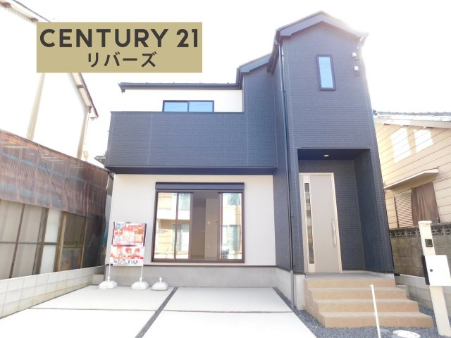 海部郡蟹江町桜３丁目の新築一戸建の前面道路含む現地写真|☆限定１棟☆　　新価格！！いつでも見学出来ます♪（お問合せ当日、平日、水曜、夜間でもＯＫ）　ＪＲ関西本線「蟹江」駅徒歩５分♪　駐車並列２台ＯＫ！　スーパーやコンビニ、薬局など周辺環境充実！