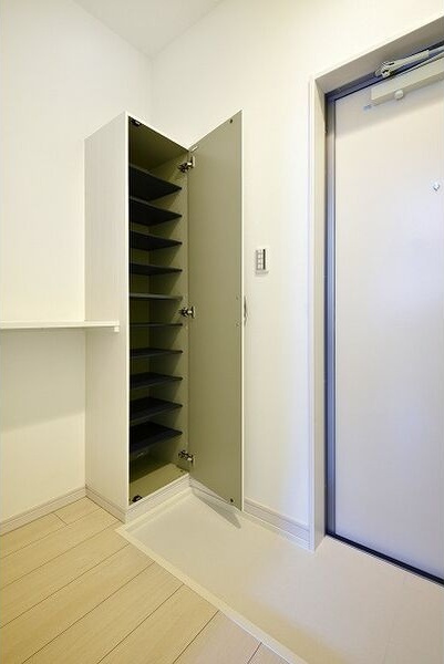 BREEZE(ブリーズ)の玄関|玄関です