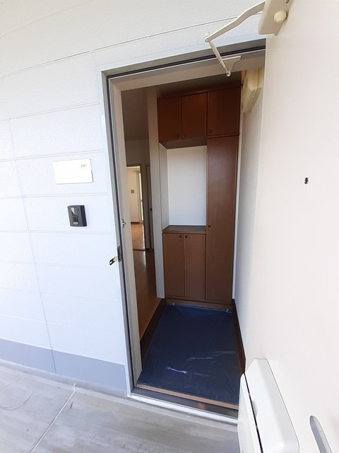 エルディム西原Ⅱの玄関|玄関