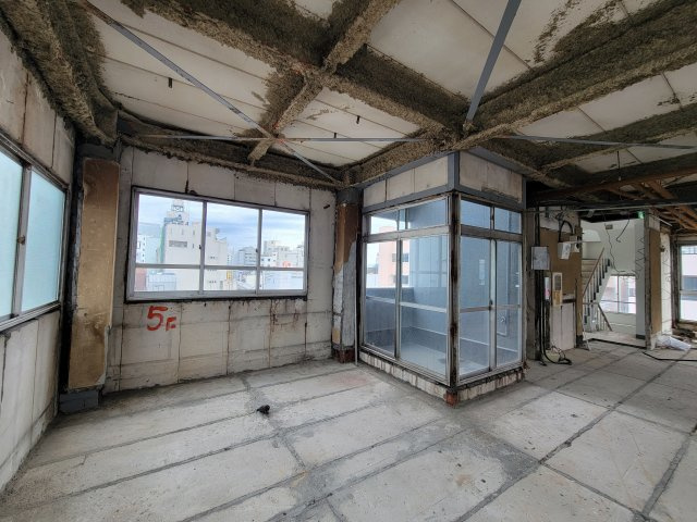 Tairaku第5ビルの内装