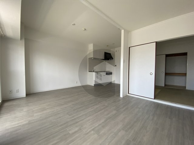 シティコーポ長田の居間・リビング